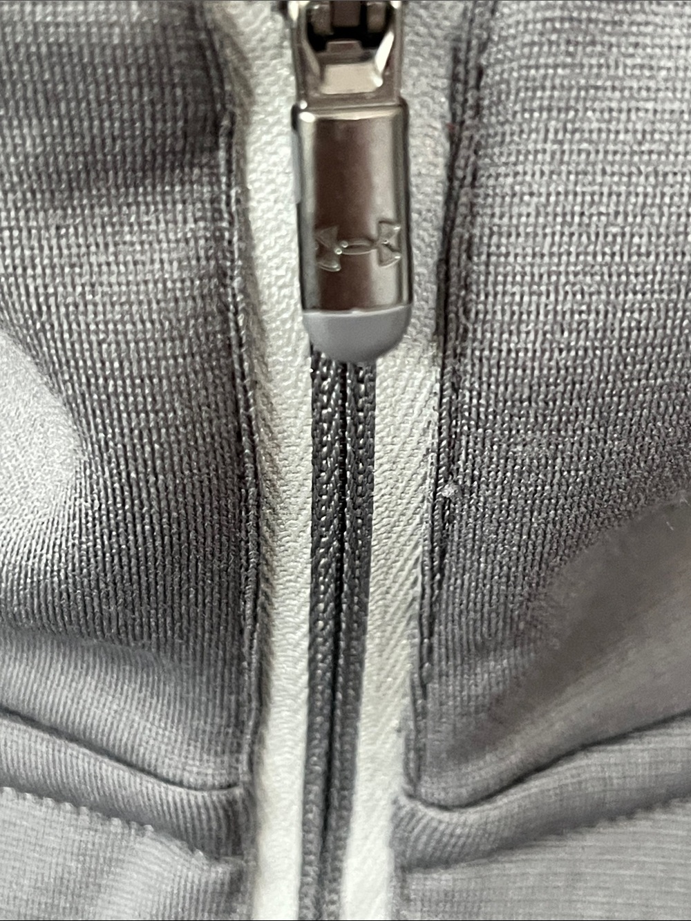 NWT Under Armour Women’s 2XL Gray 1/4 Zip Pullover Loose Fit Athletic Top - Picture 8 of 13